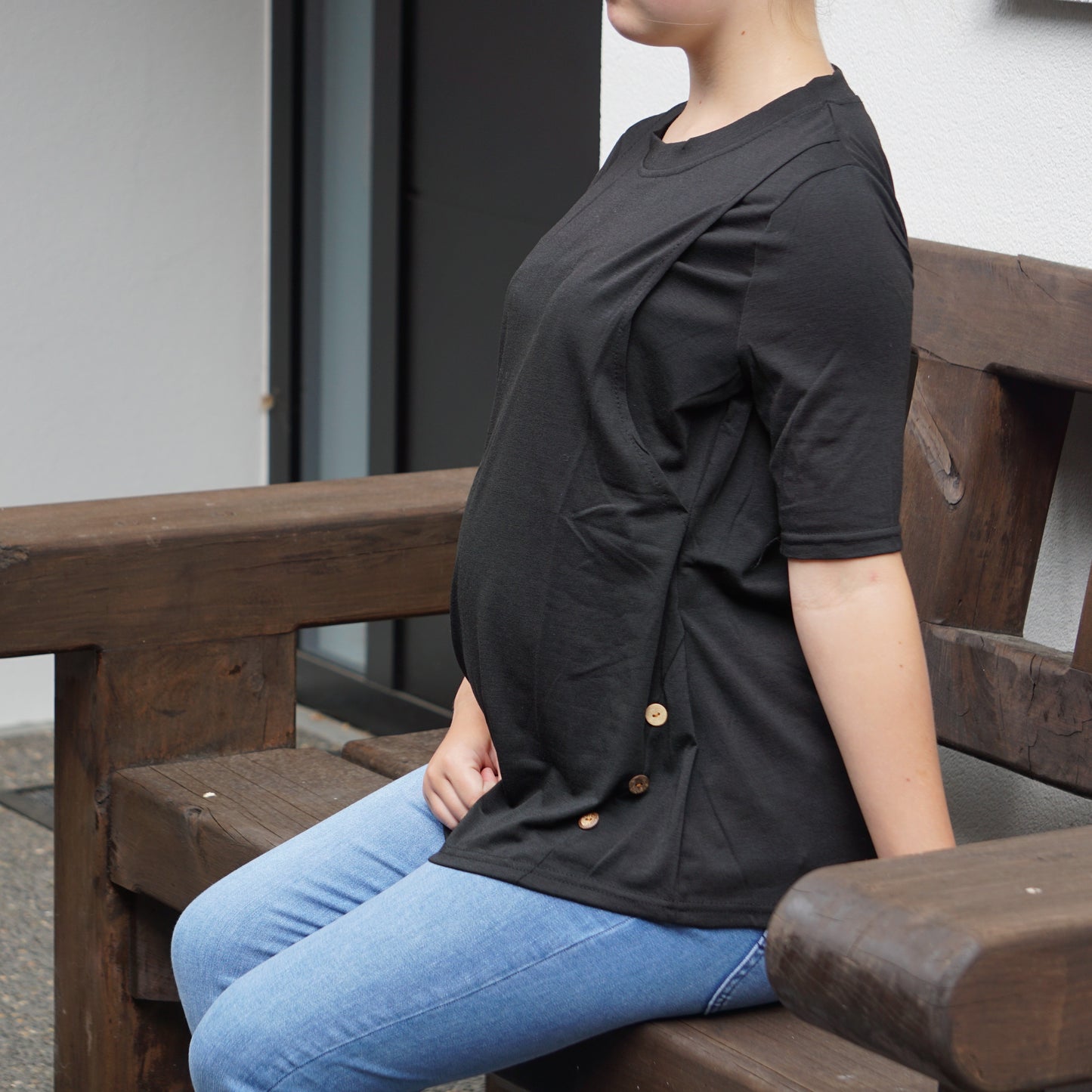Maia Maternity & Breastfeeding Tee - Black